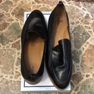 Susina Kellen Lea Black Leather Size 8